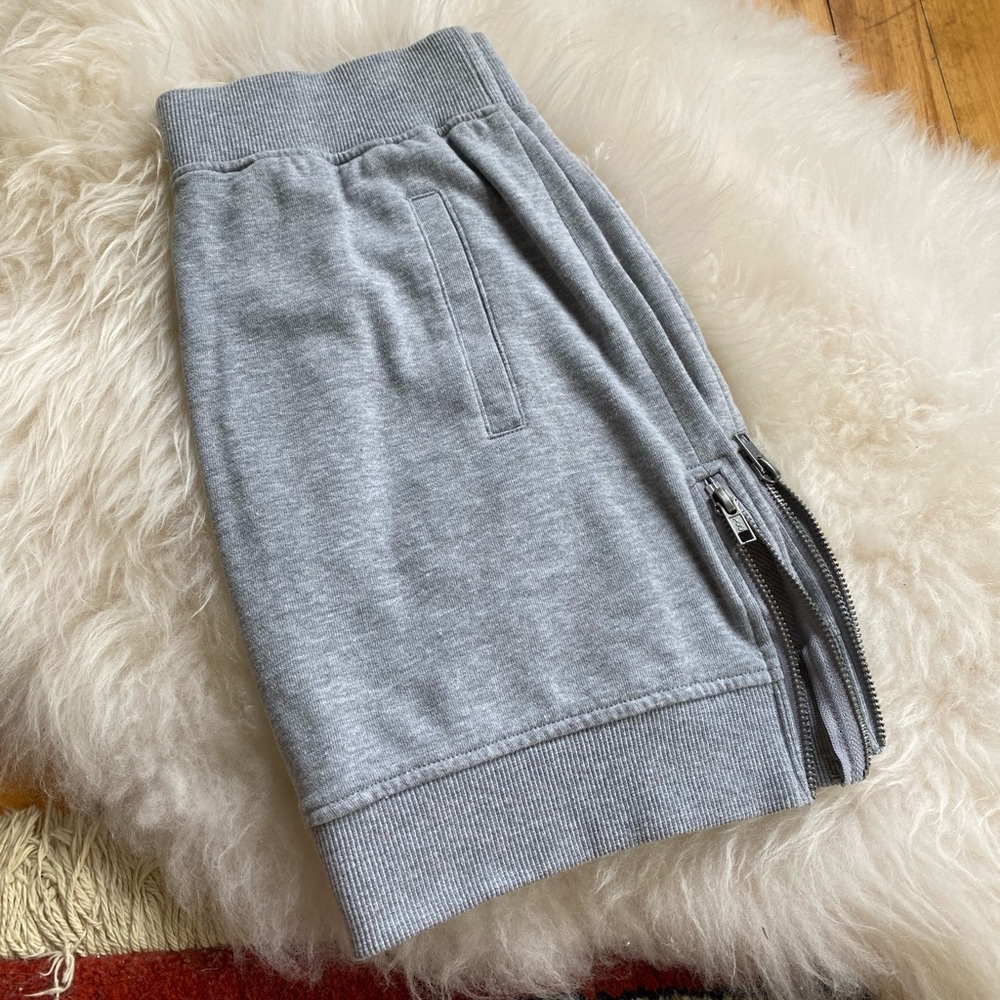 Fabletics skirt